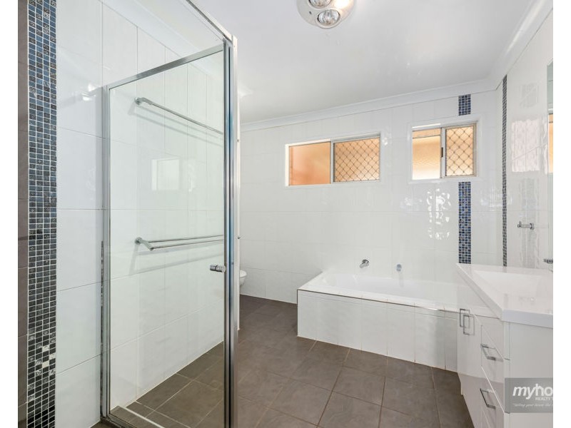 4A Lendrum Street, Newtown QLD 4350