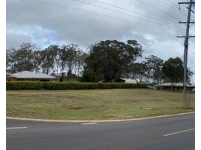 25 Lynne Court, Highfields QLD 4352