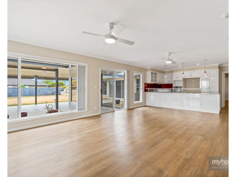 1 Explorer Court, Gowrie Junction QLD 4352