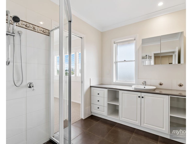 1 Explorer Court, Gowrie Junction QLD 4352