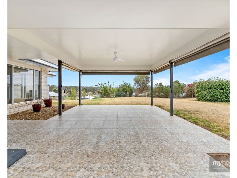 1 Explorer Court, Gowrie Junction QLD 4352