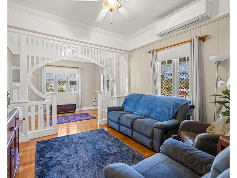 19 Grey Street, South Toowoomba QLD 4350