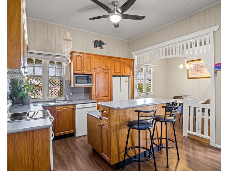 19 Grey Street, South Toowoomba QLD 4350