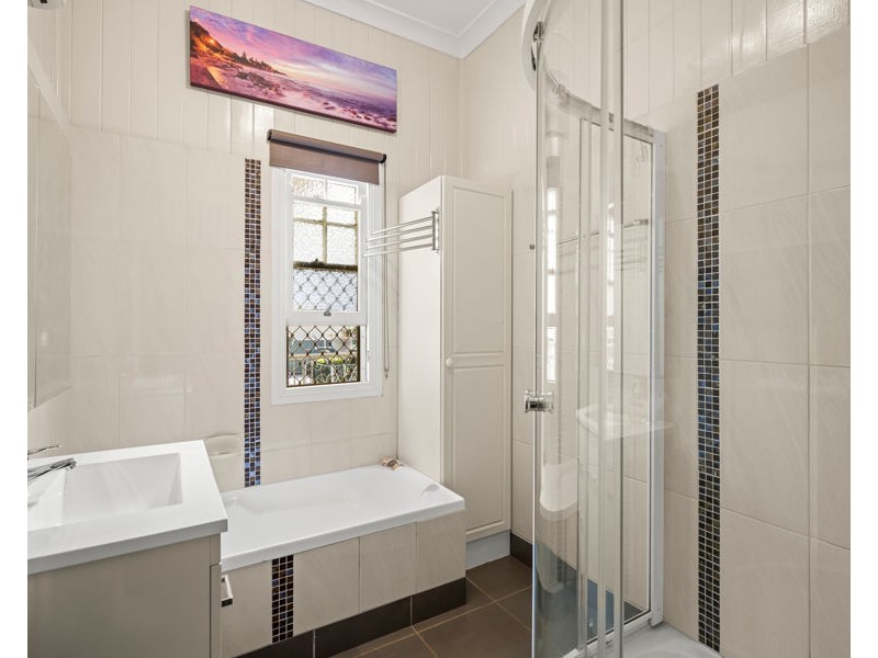 19 Grey Street, South Toowoomba QLD 4350