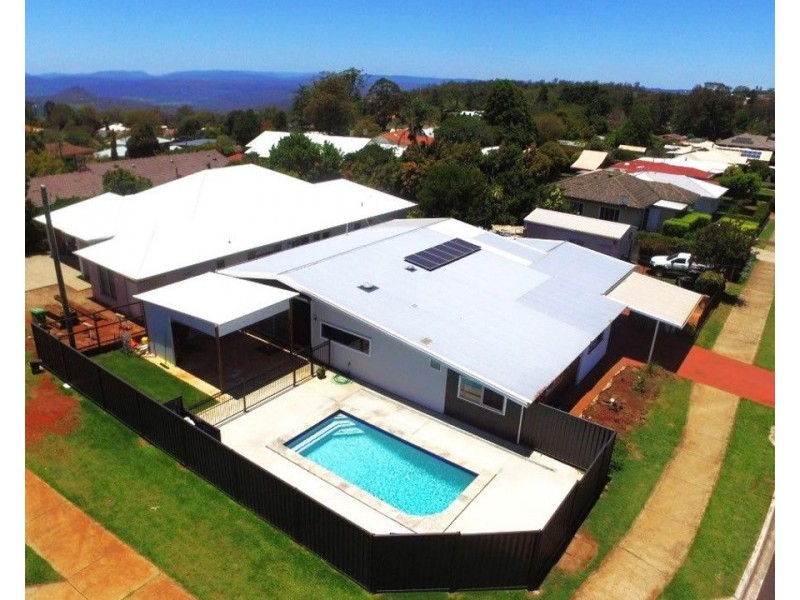 6 South Street, Rangeville QLD 4350