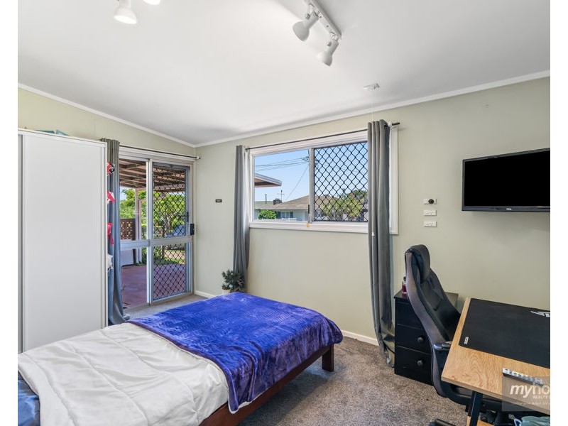 6 South Street, Rangeville QLD 4350