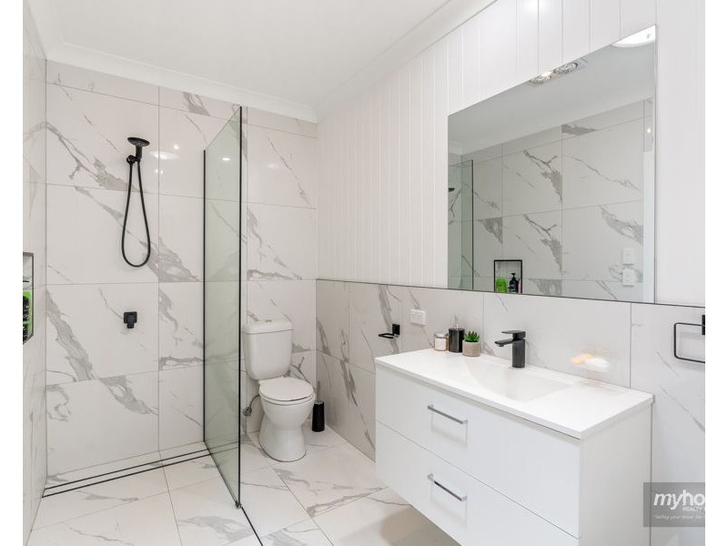 6 South Street, Rangeville QLD 4350