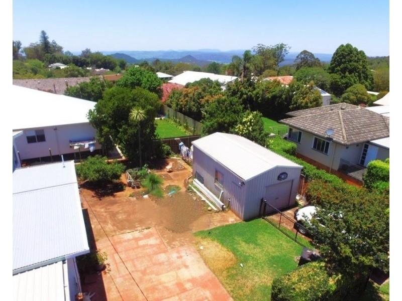 6 South Street, Rangeville QLD 4350