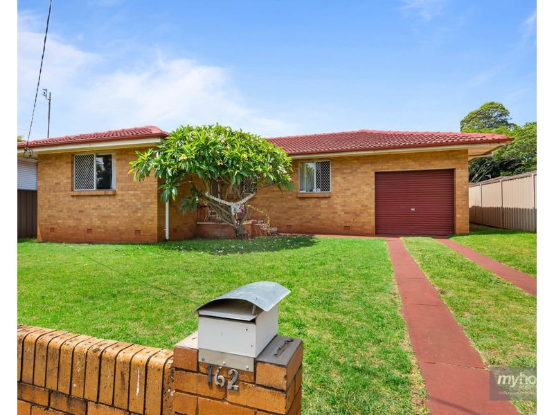 162 Hill Street, Newtown QLD 4350