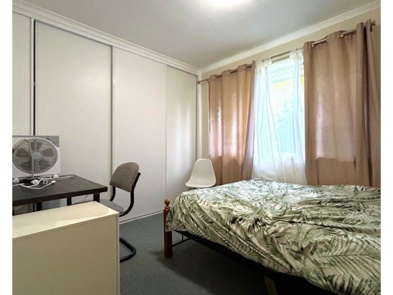 Room 3/5 Montana Street, Wilsonton Heights QLD 4350
