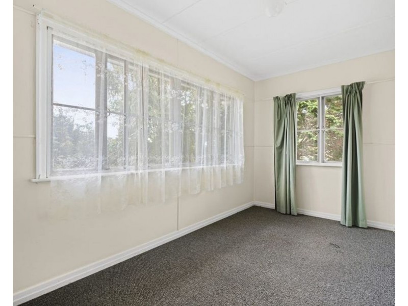 4 Murray Street, North Toowoomba QLD 4350