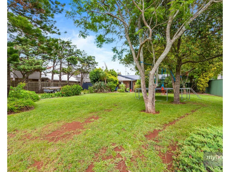 371 Greenwattle Street, Wilsonton QLD 4350