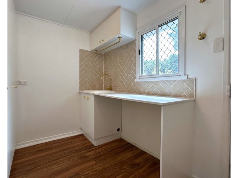 198 Ruthven Street, North Toowoomba QLD 4350