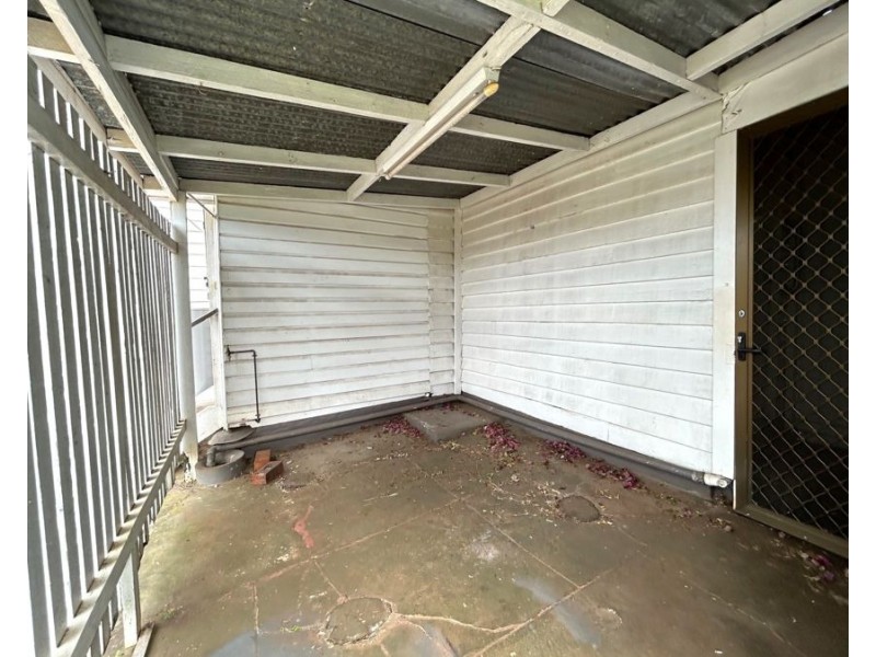 198 Ruthven Street, North Toowoomba QLD 4350