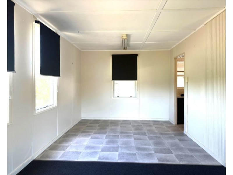 401 Preston Boundary Road, Preston QLD 4352