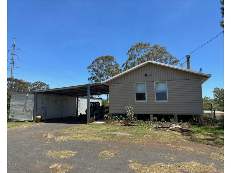 401 Preston Boundary Road, Preston QLD 4352