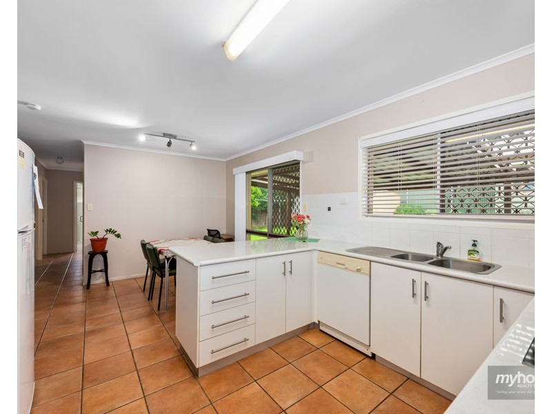 269 Mackenzie Street, Centenary Heights QLD 4350