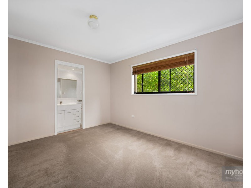 269 Mackenzie Street, Centenary Heights QLD 4350