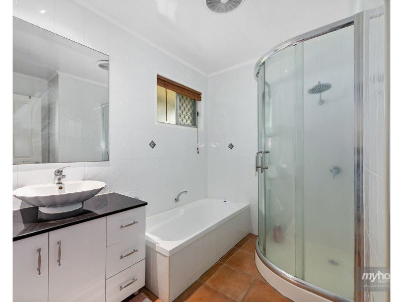 269 Mackenzie Street, Centenary Heights QLD 4350