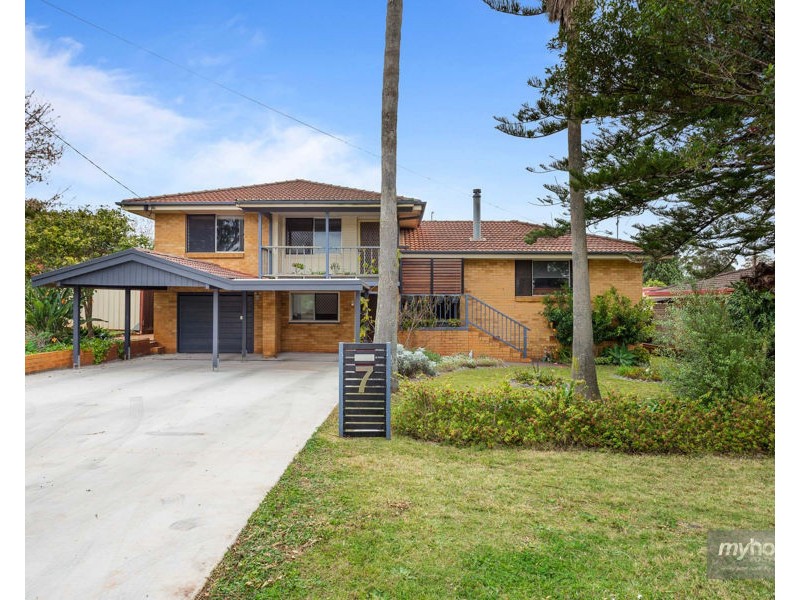 7 Kettle Street, Rockville QLD 4350