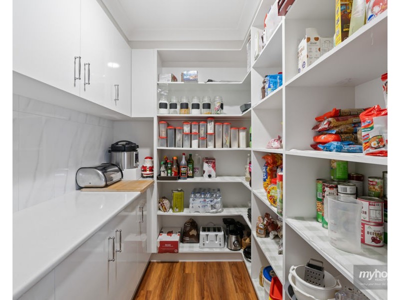 22 Fitzgerald Circuit, Wyreema QLD 4352
