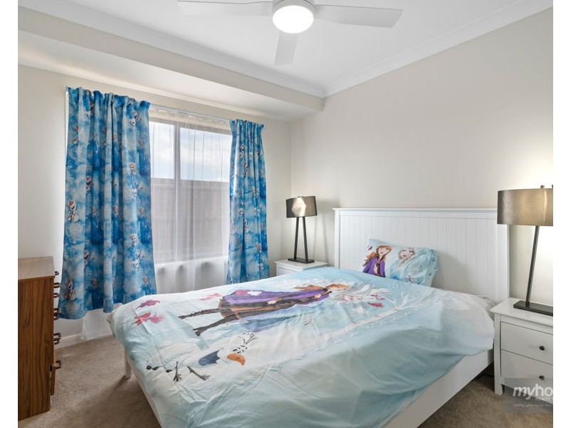 22 Fitzgerald Circuit, Wyreema QLD 4352