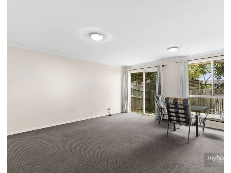 2/42 Gordon Avenue, Newtown QLD 4350