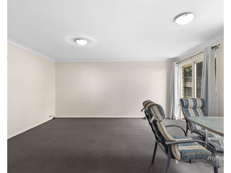 2/42 Gordon Avenue, Newtown QLD 4350