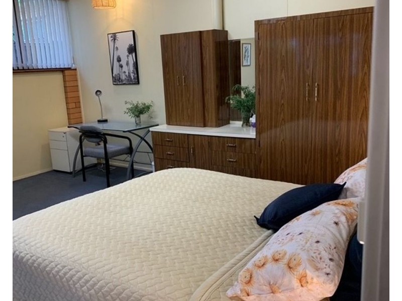 Room 5/12 Newmarket Street, Newtown QLD 4350