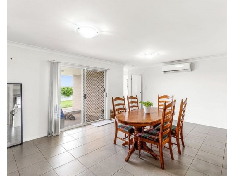 31 Magpie Drive, Cambooya QLD 4358