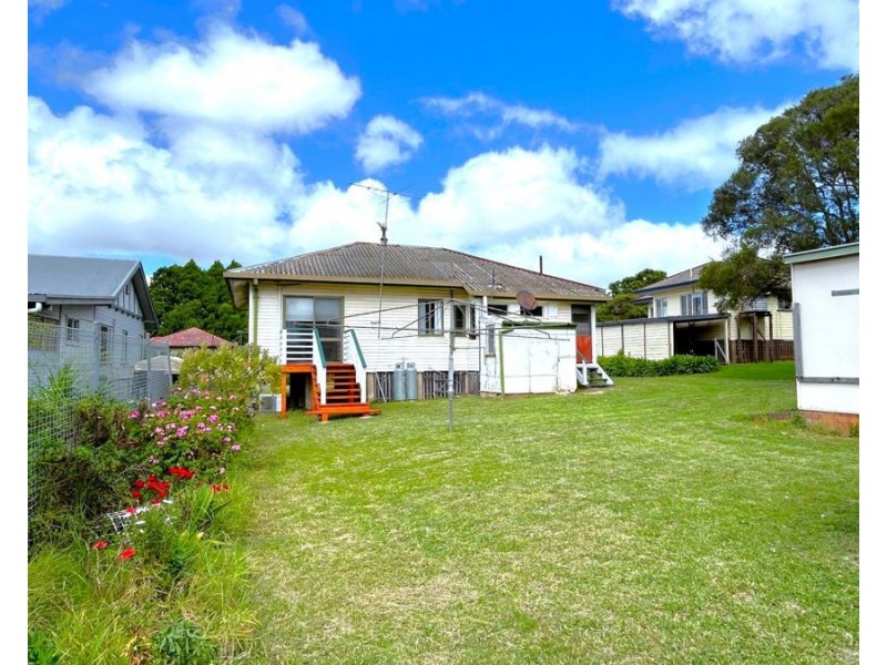 5 Dunkley Street, South Toowoomba QLD 4350