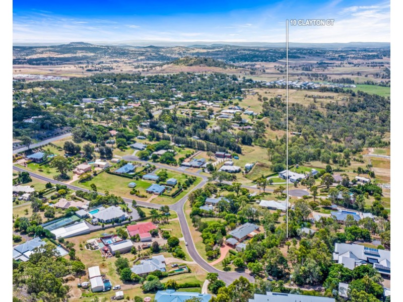 10 Clayton Court, Cotswold Hills QLD 4350