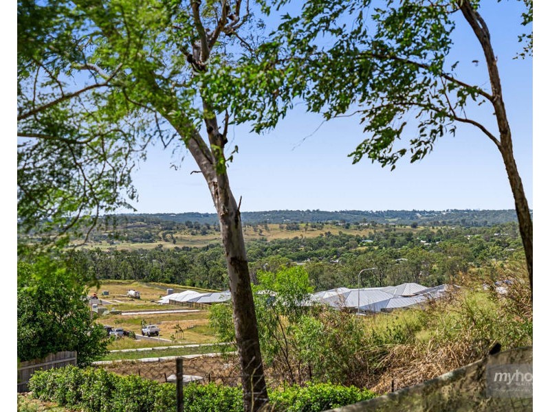 10 Clayton Court, Cotswold Hills QLD 4350
