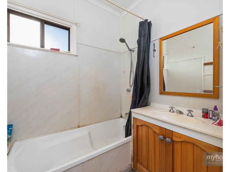 64 Drummond Street, Rangeville QLD 4350