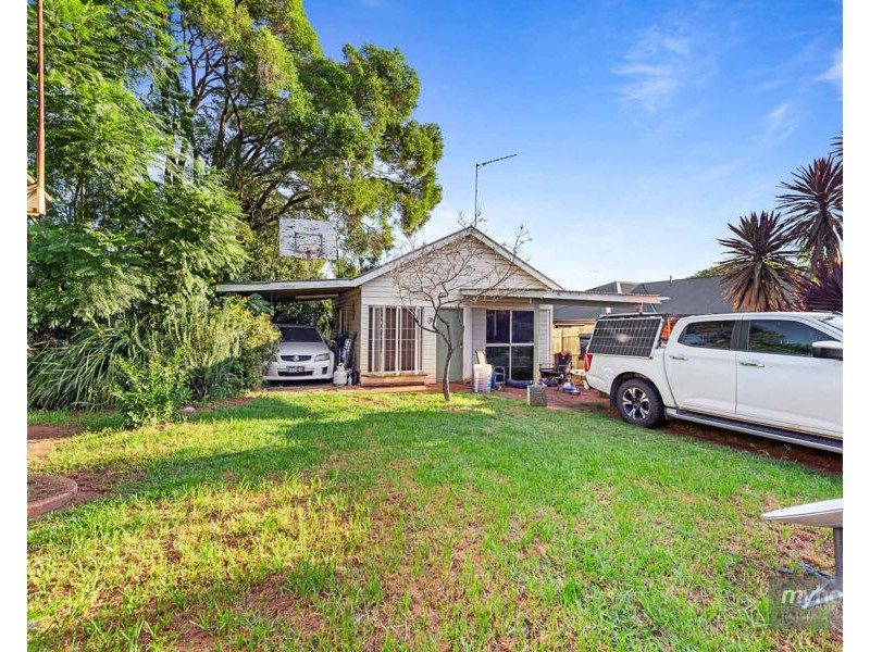 64 Drummond Street, Rangeville QLD 4350