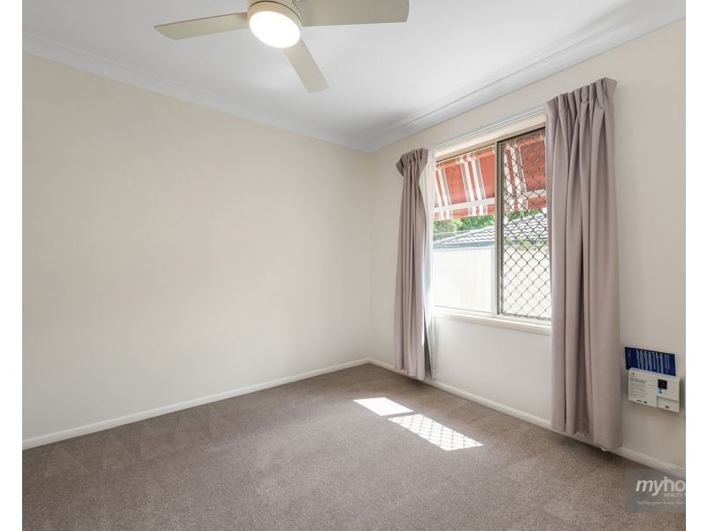 214 Spring Street, Middle Ridge QLD 4350