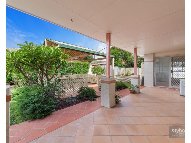 214 Spring Street, Middle Ridge QLD 4350