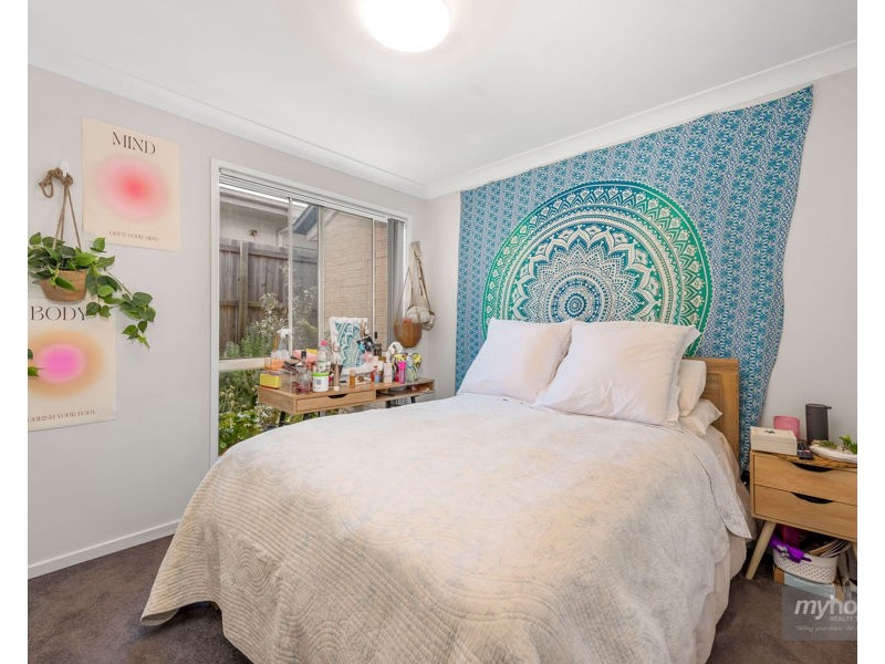 52 Alistair Street, Glenvale QLD 4350