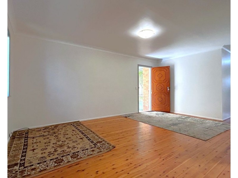 16 Leahy Street, Rockville QLD 4350