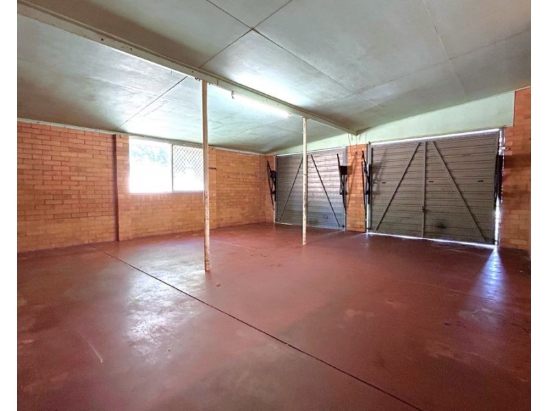 16 Leahy Street, Rockville QLD 4350