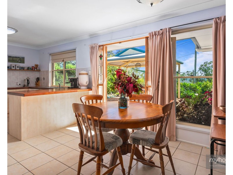 47 Berghofer Drive, Withcott QLD 4352