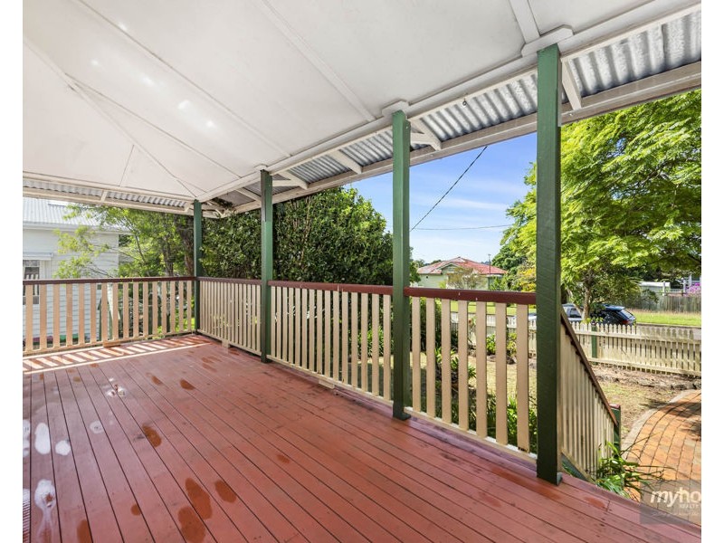 11 First Avenue, Harristown QLD 4350