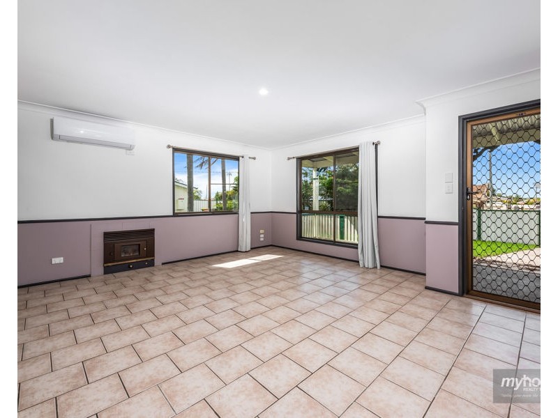 1 High Street, Wyreema QLD 4352