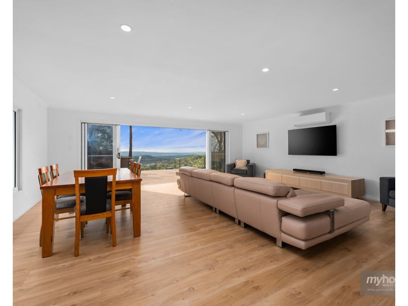 23 Gordon Crescent, Withcott QLD 4352