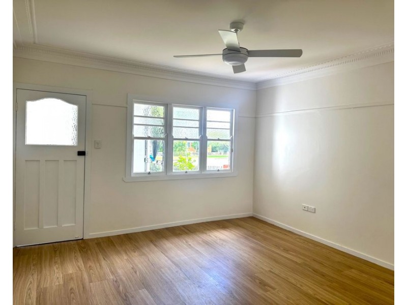 98 Curzon Street, East Toowoomba QLD 4350