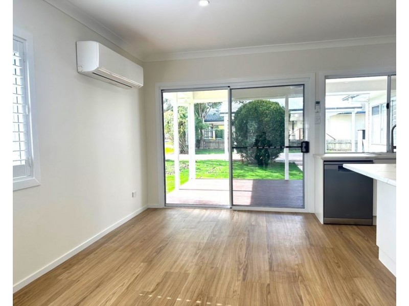 98 Curzon Street, East Toowoomba QLD 4350