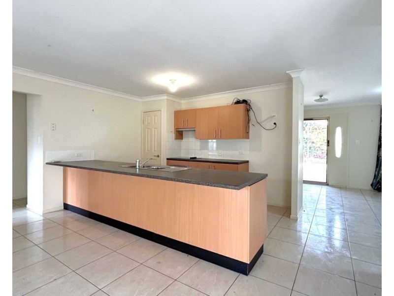 340a Tor Street, Newtown QLD 4350