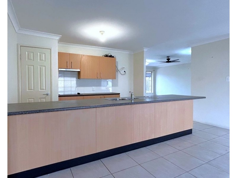 340a Tor Street, Newtown QLD 4350