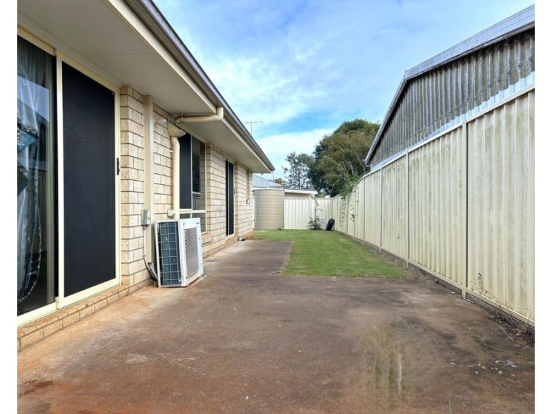 340a Tor Street, Newtown QLD 4350
