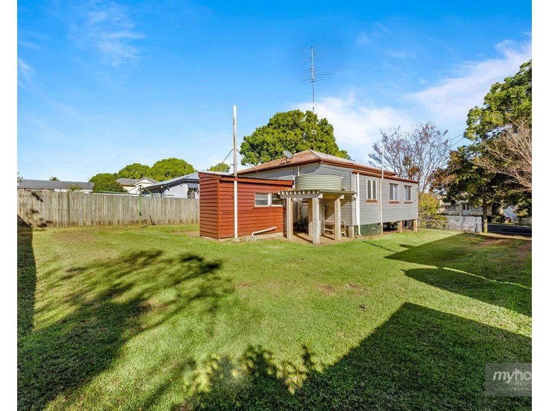 712 Ruthven Street, South Toowoomba QLD 4350